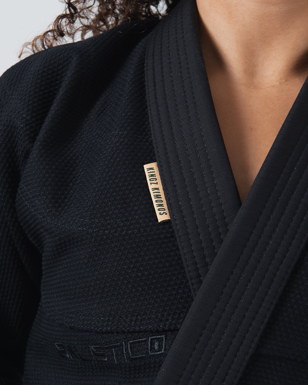 Balistico 4.0 Women's Jiu Jitsu Gi - Black (2023 version)