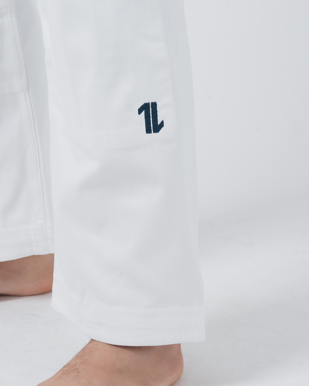 Kingz The ONE Jiu Jitsu Gi - Smoke Blue Edition - White