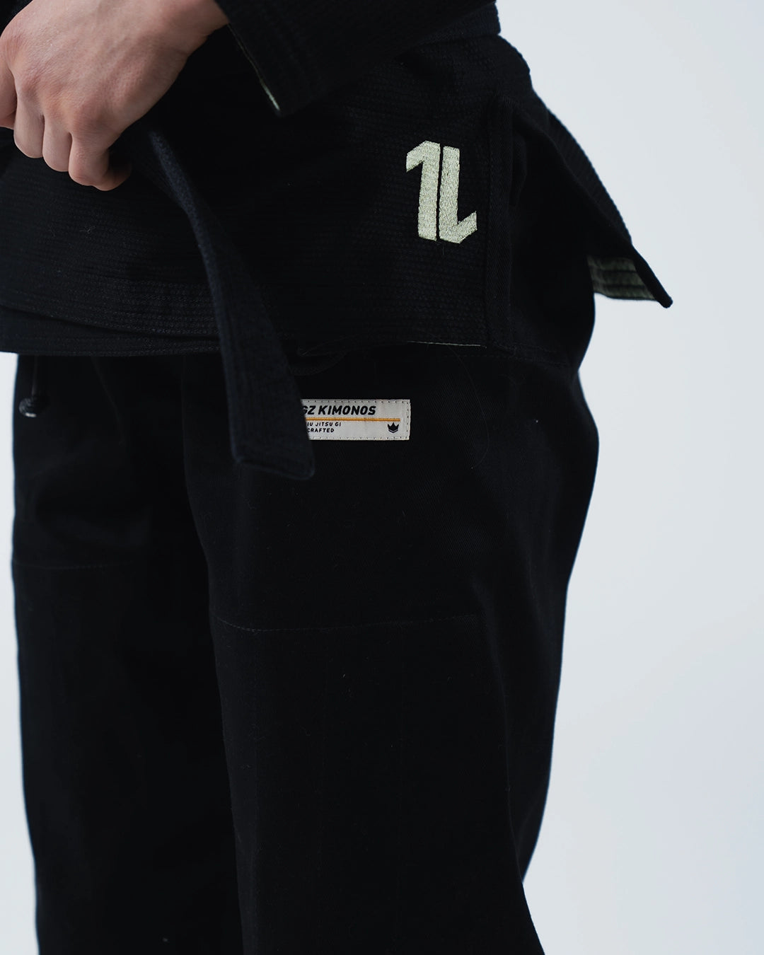 Kingz The ONE V2  Women's Jiu Jitsu Gi - Black