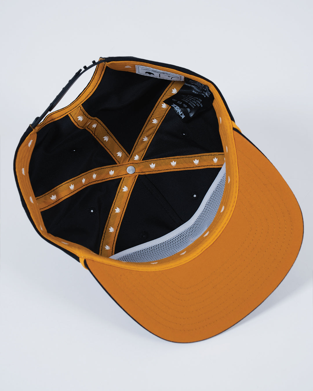 Leandro Lo Signature Snapback - Black