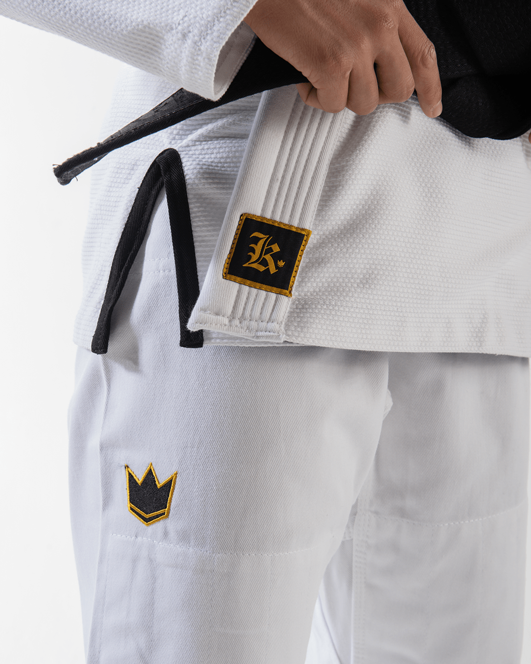 Comp 450 V6 Women's Gi - White